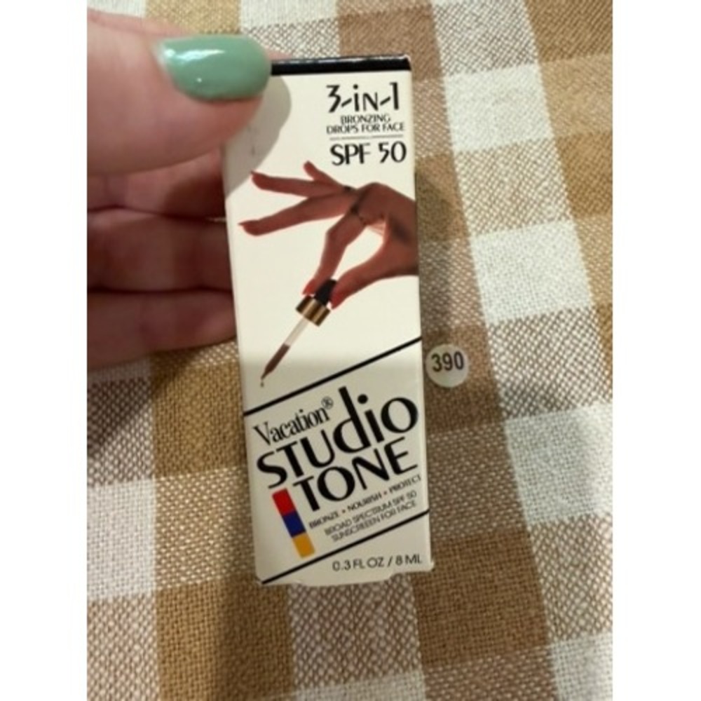 Vacation Studio Tone Bronzing Drops for Face SPF 50 Sunscreen 0.3 fl oz 8 ml NEW